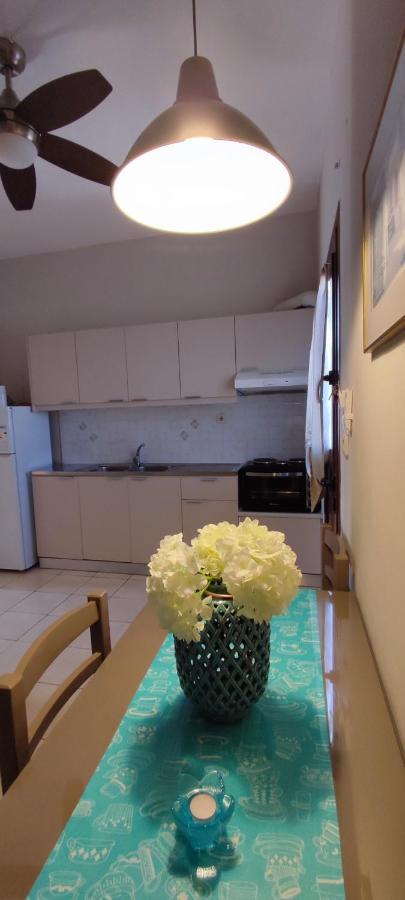 Niki Apartments Makrýgialos 외부 사진
